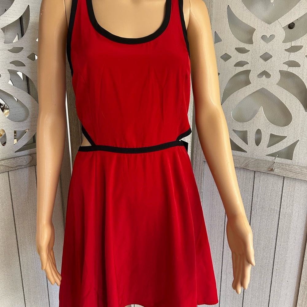 Express NWT NEW Red Sleeveless Dress with Black Trim Cutout Sides Sz 10